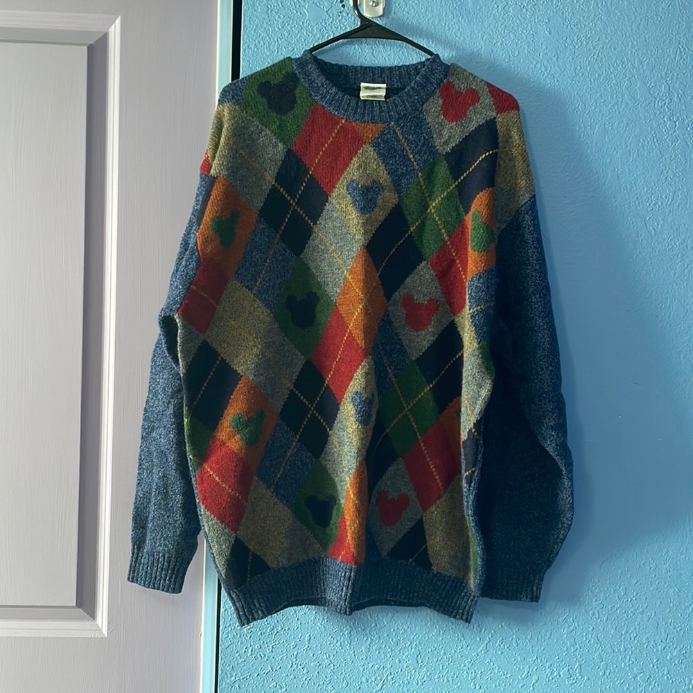 Sweater